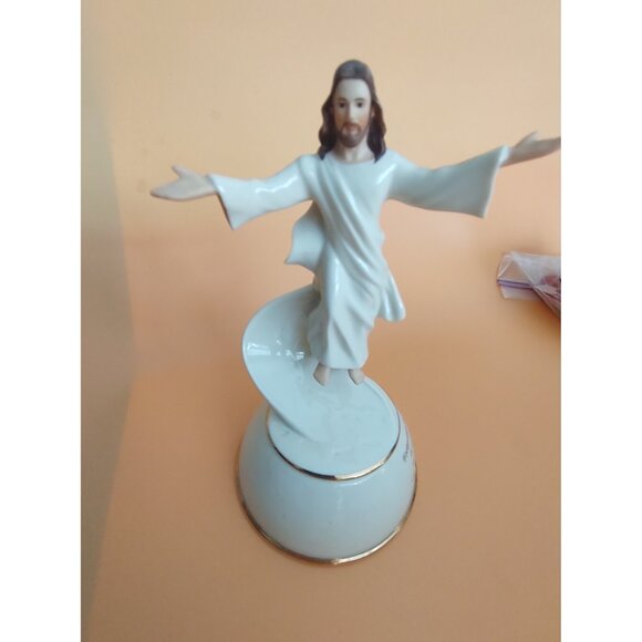 Ardleigh Elliot Footsteps In The Sand Heirloom Porcelain Music Box 2002 - Picture 6 of 15